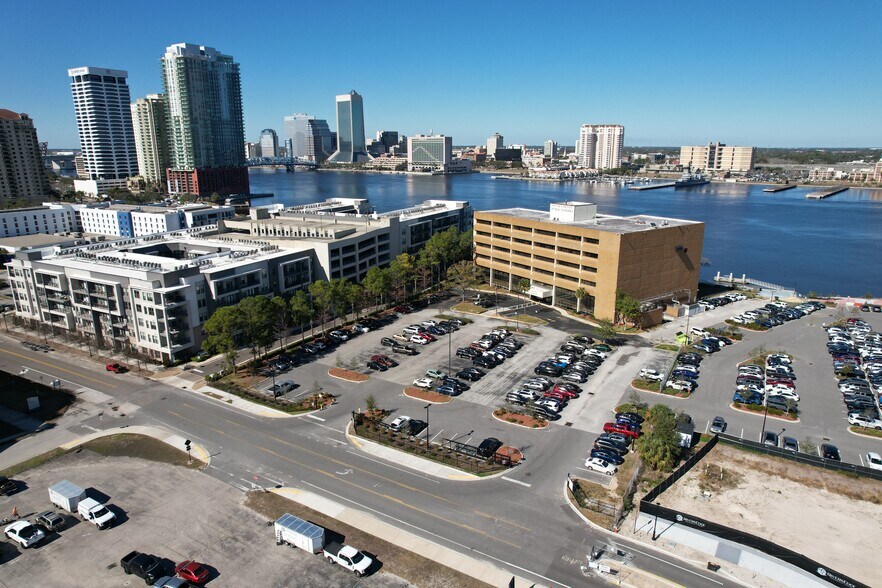 More Photos Of 1701 Prudential Dr, Jacksonville Office Residential For Sale