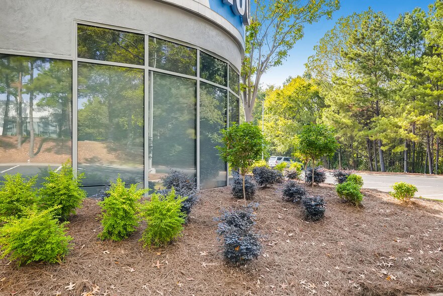 More Photos Of 300 Technology Ct SE, Smyrna Unknown For Lease
