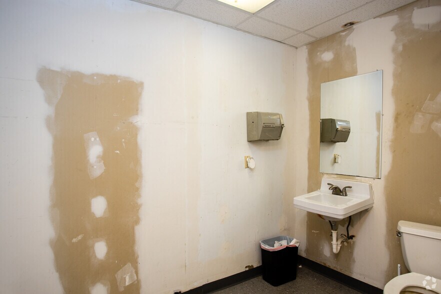 More Photos Of 16 Demars Blvd, Tupper Lake Storefront For Sale