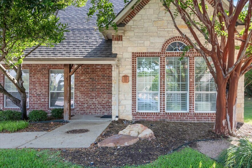 More Photos Of 1000 State Highway 6, Woodway Medical For Lease