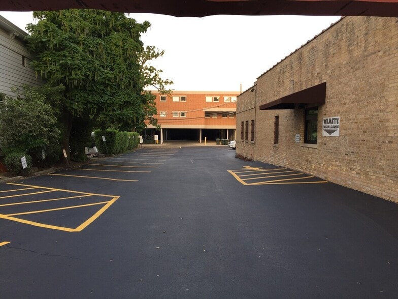 More Photos Of 819 Ridge Rd, Wilmette Land For Sale