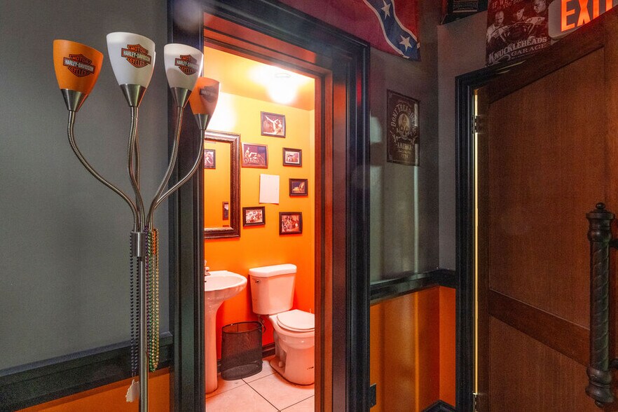 More Photos Of 3235 SE Dominica Ter, Stuart Warehouse For Sale