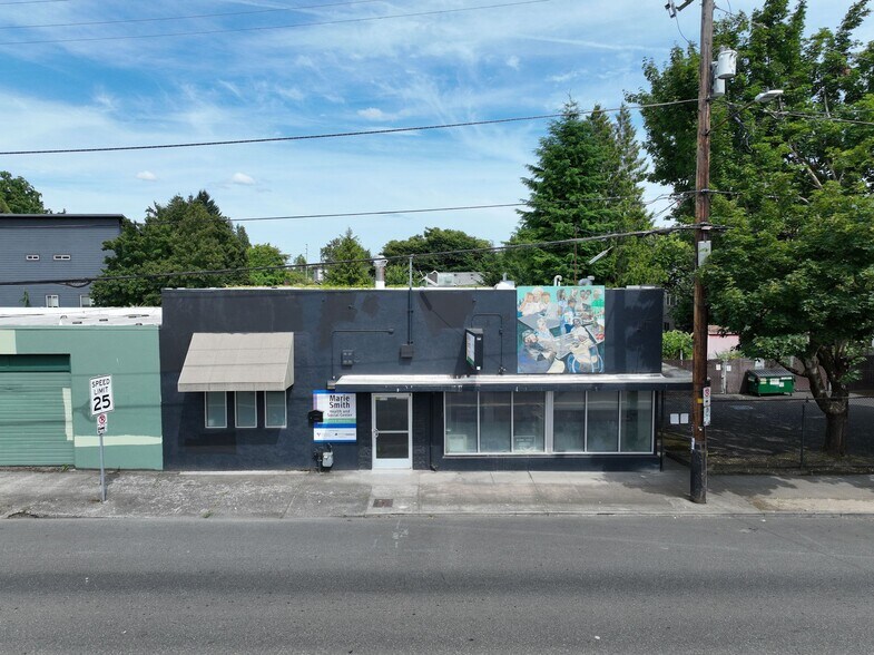 Primary Photo Of 4616 N Albina Ave, Portland Medical For Sale