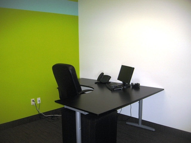 More Photos Of 580-600 Hayward Ave, Oakdale Flex For Sale