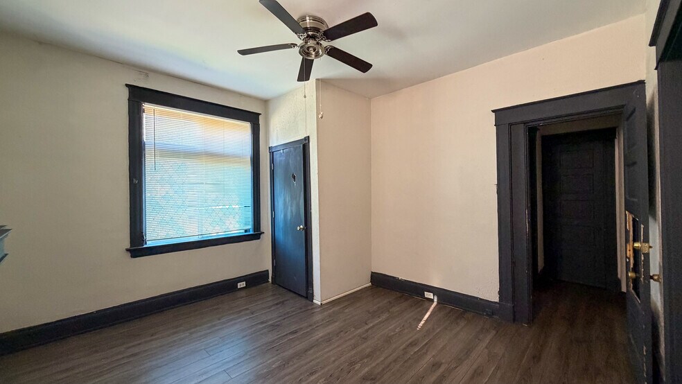 More Photos Of 278 Helen St, Cincinnati Apartments For Sale