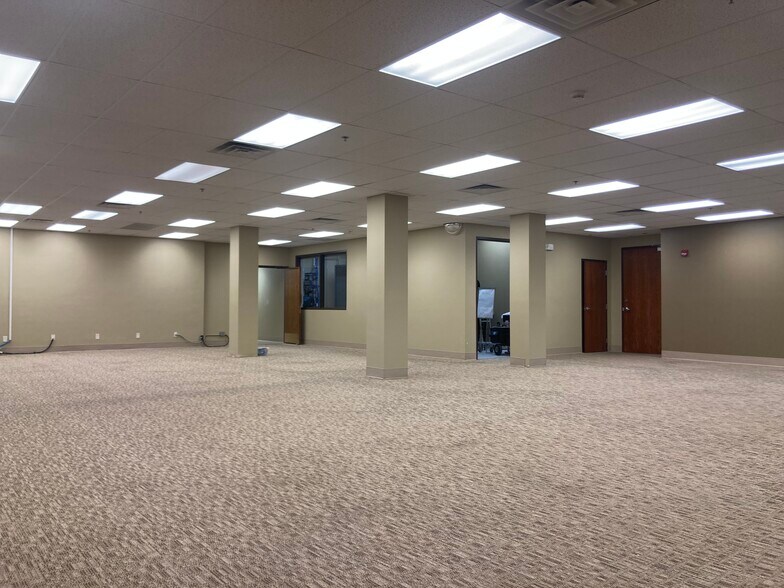 More Photos Of 105 1st St SE, Minot Apartments For Lease