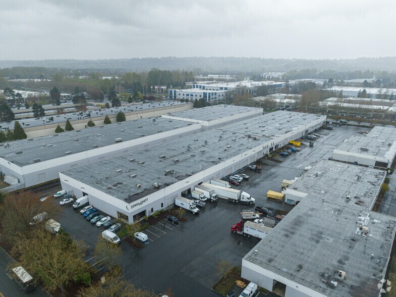 More Photos Of 22441-22477 72nd Ave S, Kent Warehouse For Lease