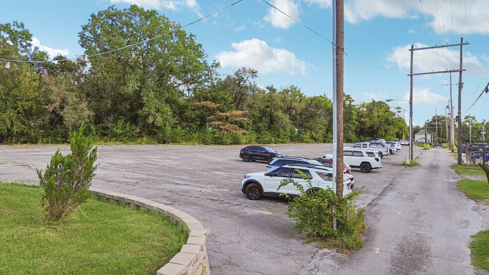 More Photos Of 121 18th St, Tulsa Land For Sale