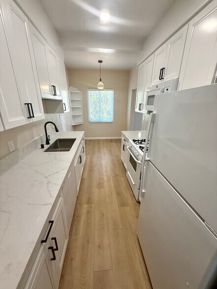 More Photos Of 3501 Park Blvd, San Diego Apartments For Sale