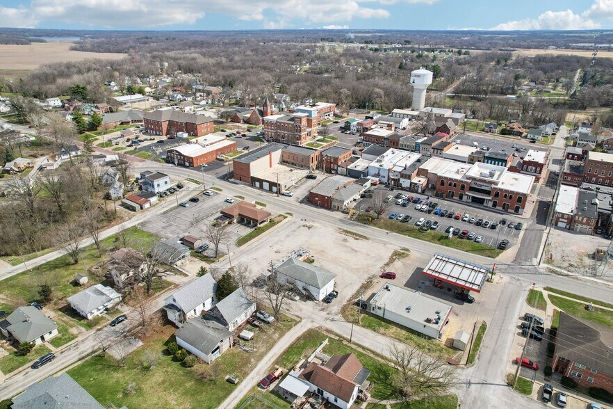 More Photos Of 201 Dearborn St, Hillsboro General Retail For Sale