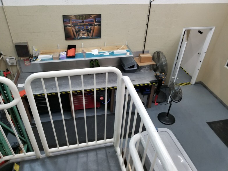 More Photos Of 5900 NW 99th Ave, Miami Light Distribution For Lease