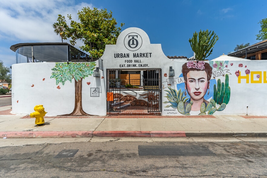 More Photos Of 2548 Congress St, San Diego Restaurant For Lease