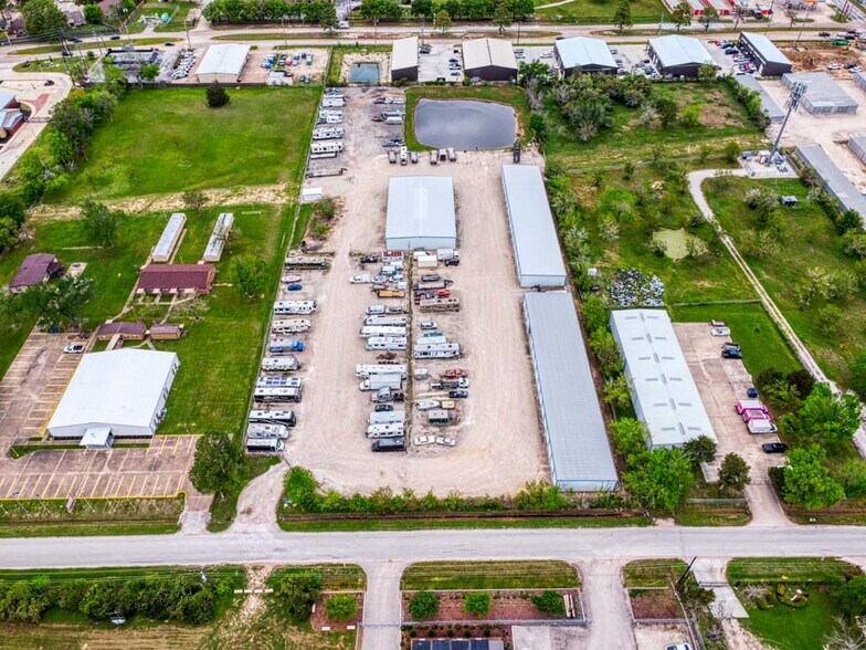 More Photos Of 17610 French Rd, Houston Land For Lease