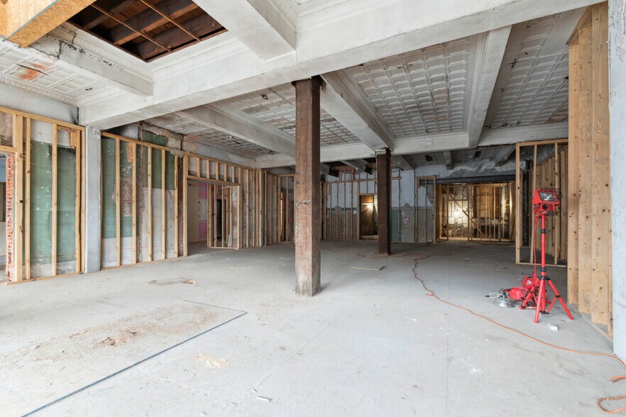 More Photos Of 800-804 W Girard Ave, Philadelphia Storefront Retail Office For Sale