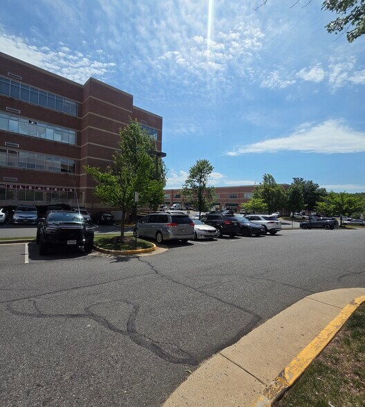 More Photos Of 14701 Lee Hwy, Centreville Medical For Sale
