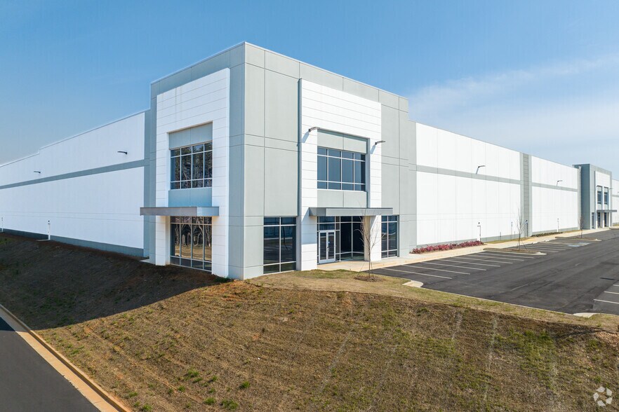 More Photos Of 1343 Cass-White Road, White Unknown For Lease