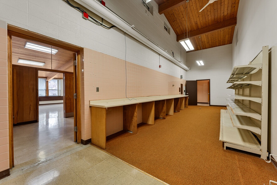 More Photos Of S5864 State Highway 23, Loganville Light Distribution For Sale