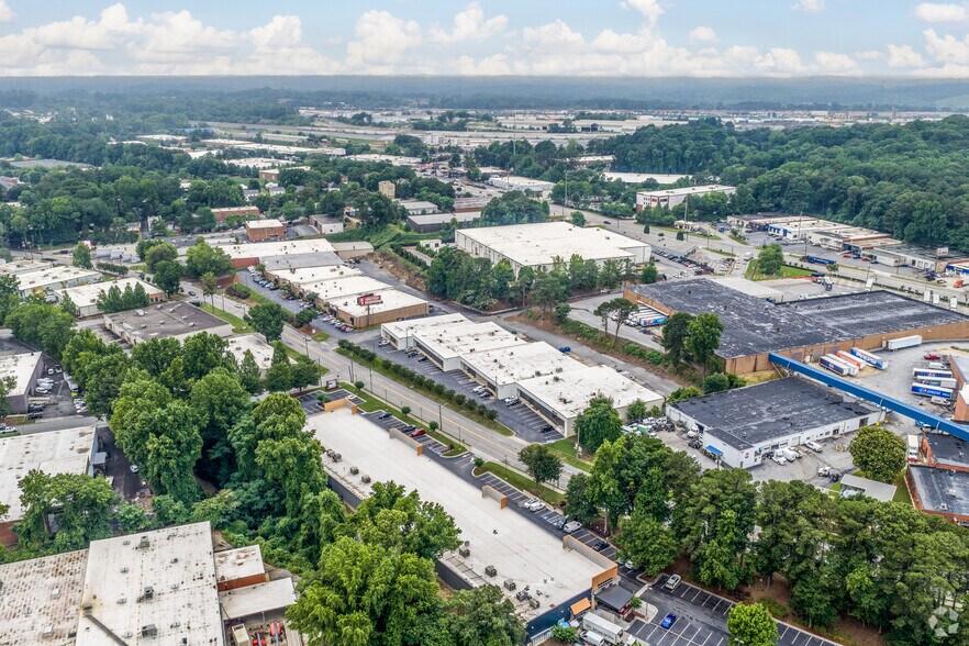 More Photos Of 1450-1468 Chattahoochee Ave NW, Atlanta Warehouse For Lease