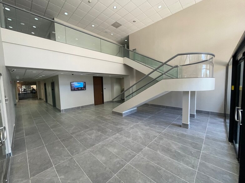 More Photos Of 9441 Lyndon B Johnson Fwy, Dallas Unknown For Lease