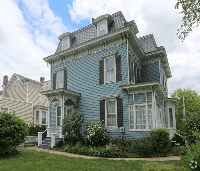 More Photos Of 286 Broad St, Red Bank Office For Sale