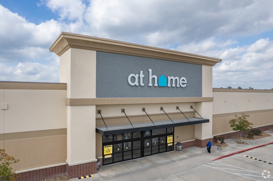 More Photos Of 3068 College Park Dr, The Woodlands Unknown For Lease