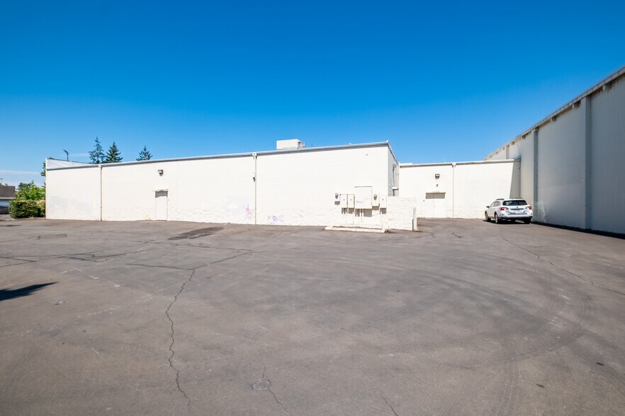 More Photos Of 2248 Santiam Hwy SE, Albany Freestanding For Lease