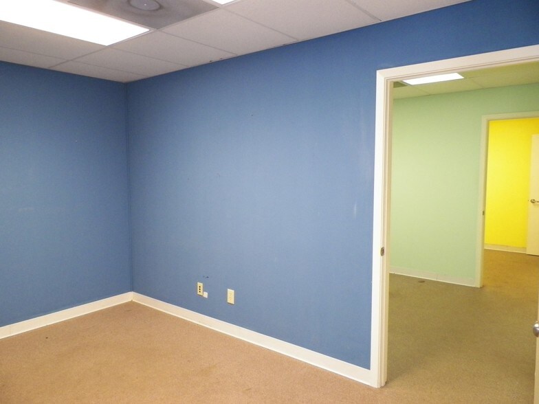 More Photos Of 2424 Old Sterlington Rd, Monroe Freestanding For Lease