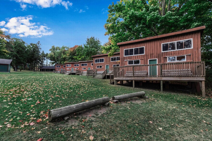 More Photos Of 6853 W Lake Rd, Silver Springs Trailer Camper Park For Sale