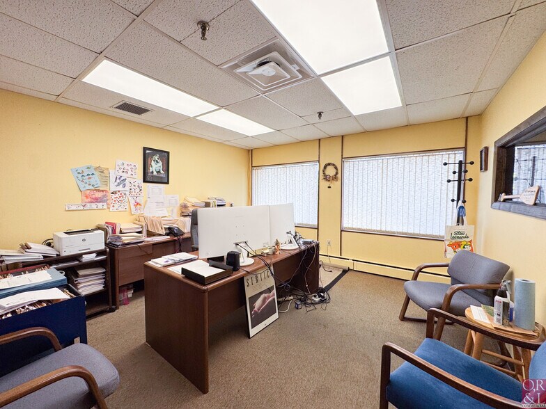 More Photos Of 2055 S Main St, Middletown Manufacturing For Lease