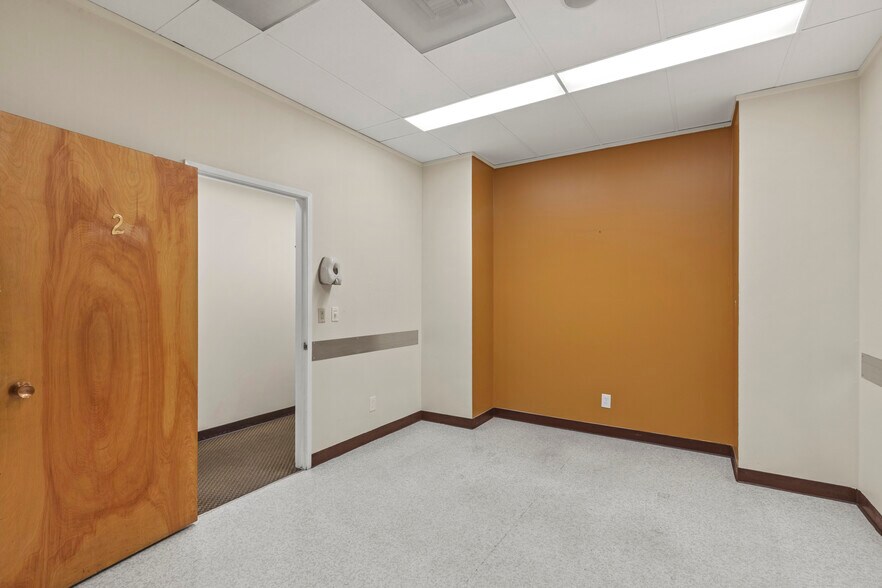 More Photos Of 455 Arkansas St, San Francisco Office For Lease