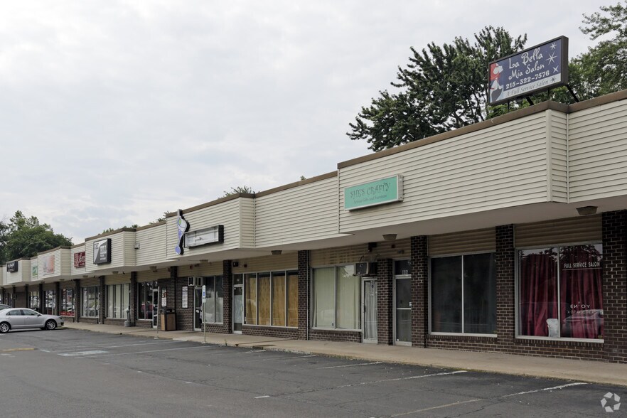 More Photos Of 600-700 W Street Rd, Southampton Storefront For Lease