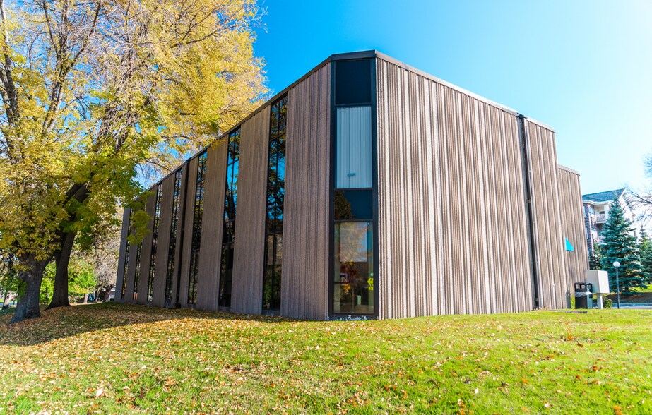 More Photos Of 6240 N Quinwood Ln, Maple Grove Medical For Lease