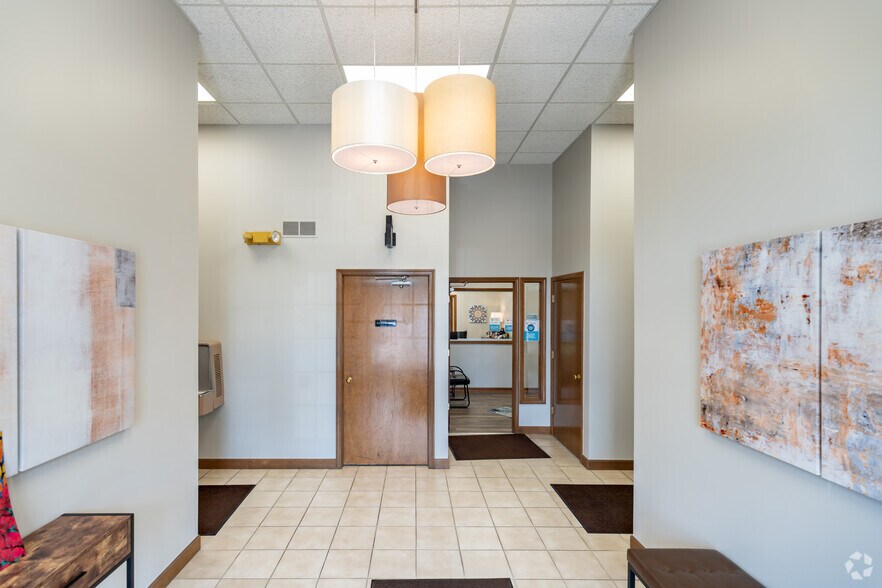 More Photos Of 53425-53445 Grand River Ave, New Hudson Office For Sale