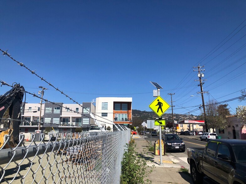 More Photos Of 3055 35th Ave, Oakland Land For Sale
