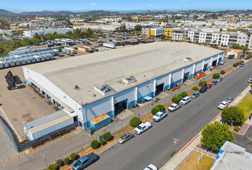 More Photos Of 111 Bingham Dr, San Marcos Distribution For Sale