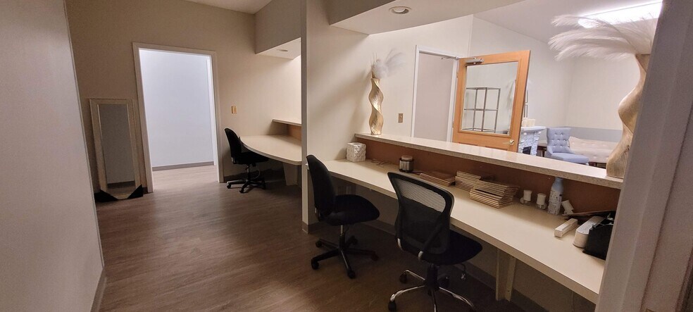 More Photos Of 101 Commerce Park Dr, Westerville Medical For Lease