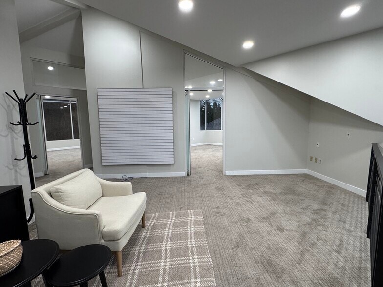 More Photos Of 5445 S Highland Dr, Holladay Office For Lease