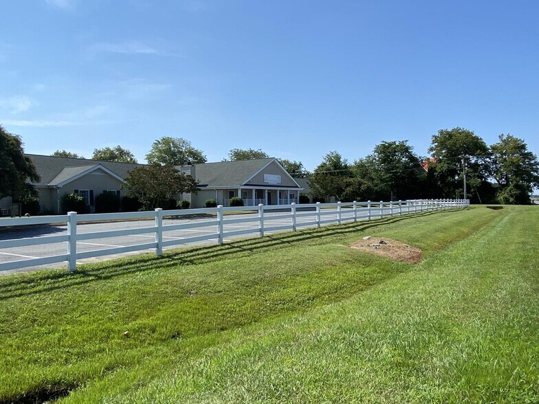 More Photos Of 17405 Lankford Hwy, Parksley Rehabilitation Center For Sale