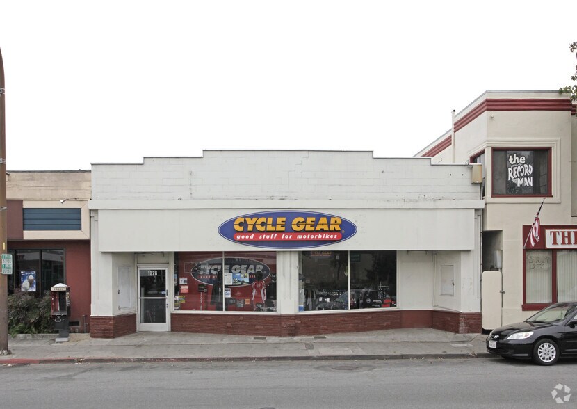 More Photos Of 1326 El Camino Real, Redwood City Storefront For Lease