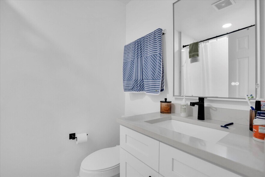 More Photos Of 885 Beltrees St, Dunedin Apartments For Sale