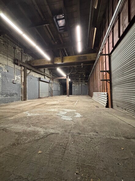 More Photos Of 220 Stewart Ave, Brooklyn Warehouse For Lease