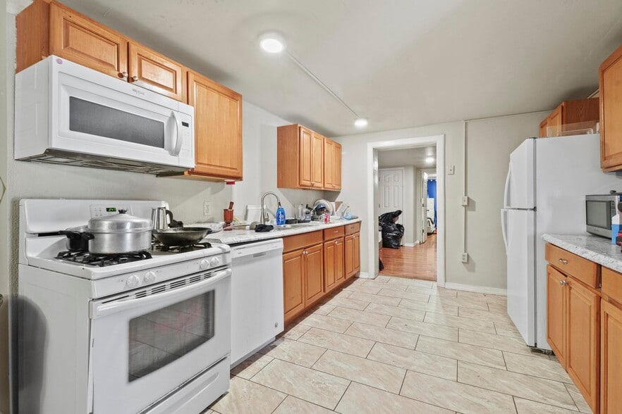 More Photos Of 932 Prospect Ave, Scranton Apartments For Sale