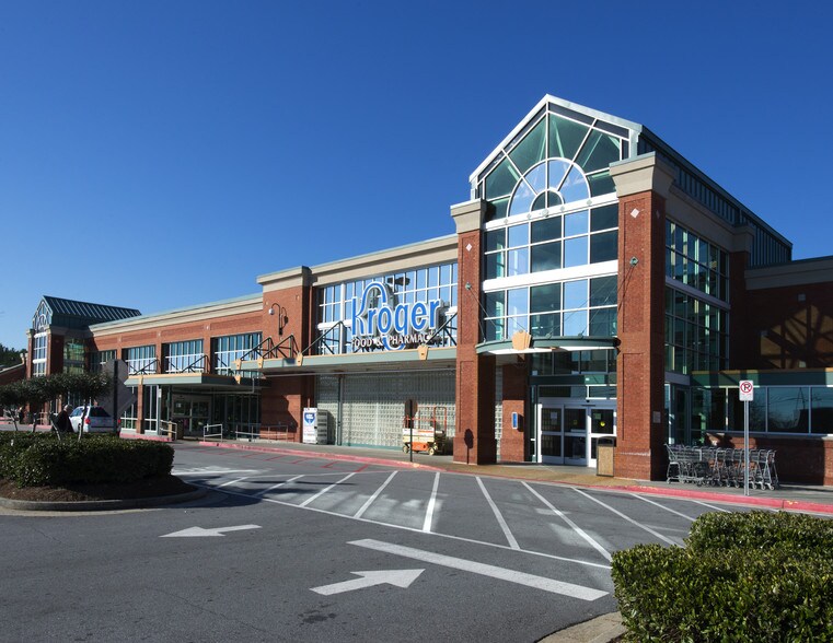 Primary Photo Of 805 Glynn St S, Fayetteville General Retail For Lease