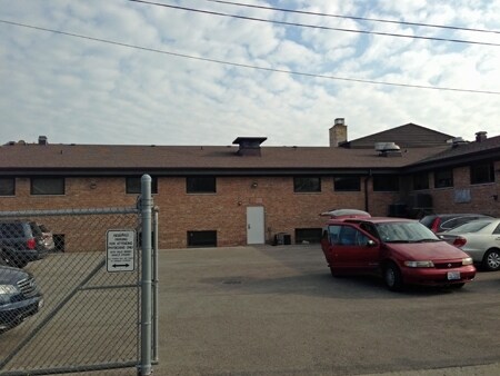 More Photos Of 6420 N California Ave, Chicago Coworking Space
