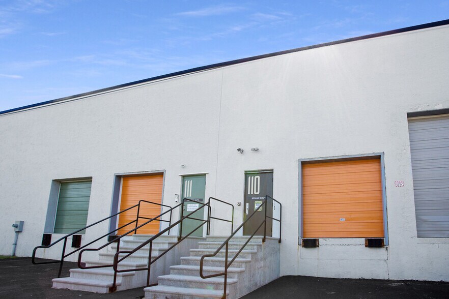 More Photos Of 180 Gordon Dr, Exton Research And Development For Lease