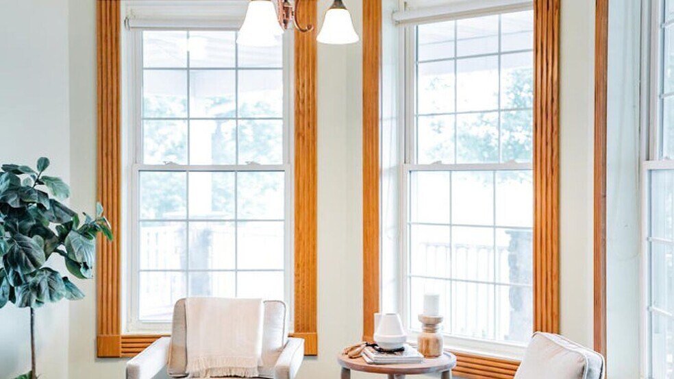 More Photos Of 352 MO-245, Dadeville Horse Stables For Sale