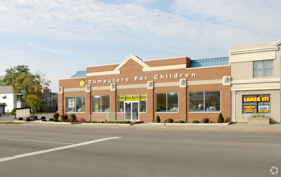 More Photos Of 2550 Delaware Ave, Buffalo Medical For Sale