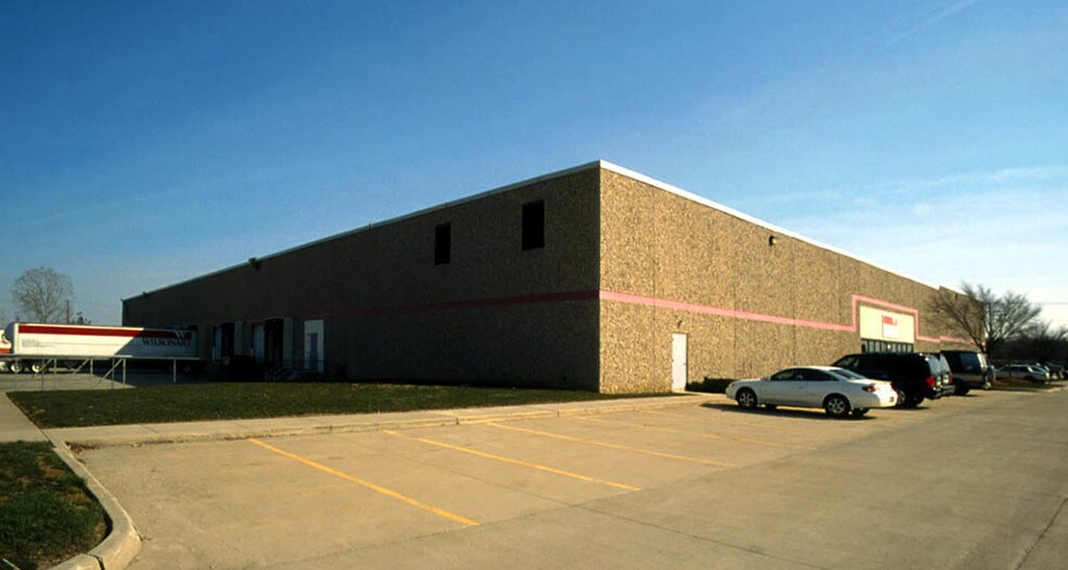 More Photos Of 2500 International St, Columbus Warehouse For Sale