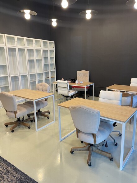 More Photos Of 110 Washington Ave, Miami Beach Apartments For Lease