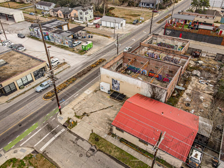 More Photos Of 1600 Government St, Baton Rouge Freestanding For Lease